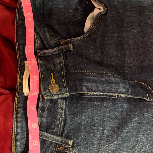 Women’s Size 14 - Mid-rise Skinny fit Levi Blue Jeans - Picture 2 of 5